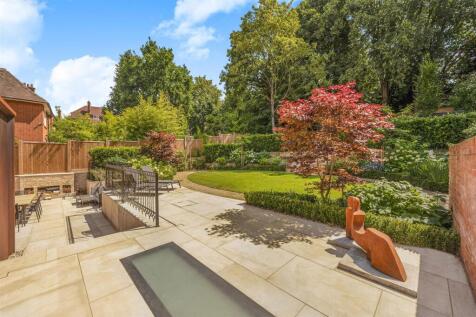 GARDEN1 (1).jpg