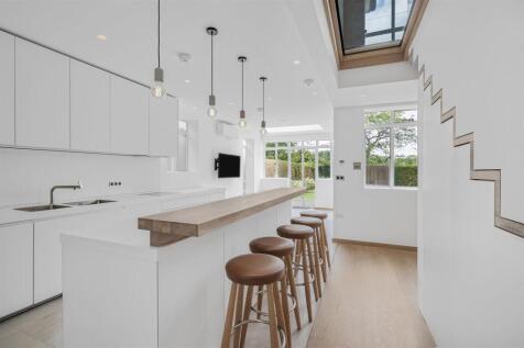 kitchen1 (2).jpg