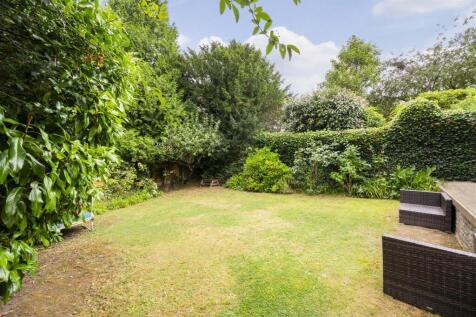 GARDEN1 (1).jpg