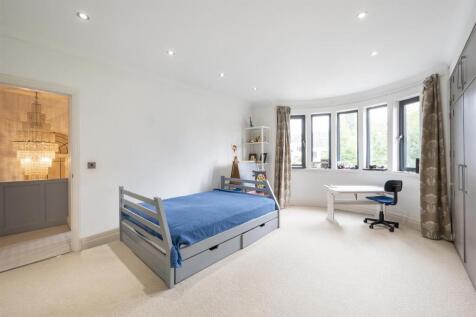 BEDROOM4.jpg