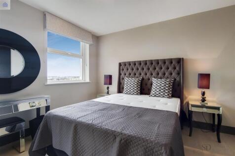 7_Master Bedroom-1.jpg