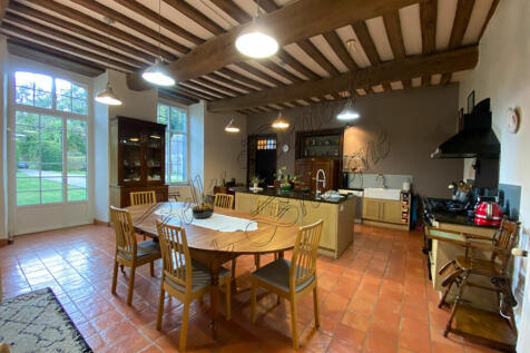 Property Image 8