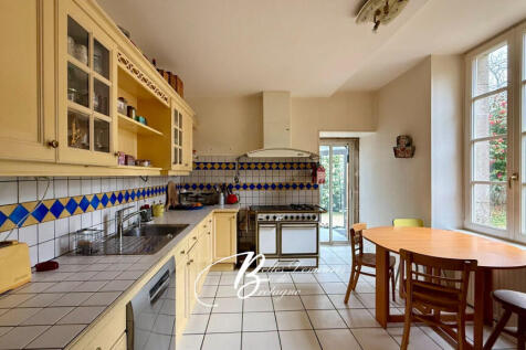 Property Image 9