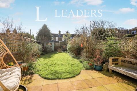 Rear Garden (2)