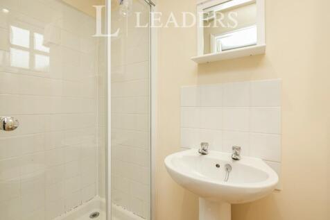 Shower Room / w.c.