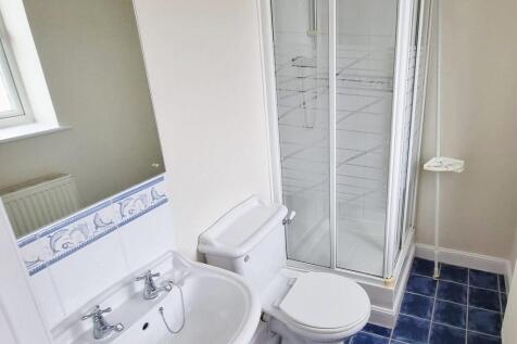 6 - Ensuite