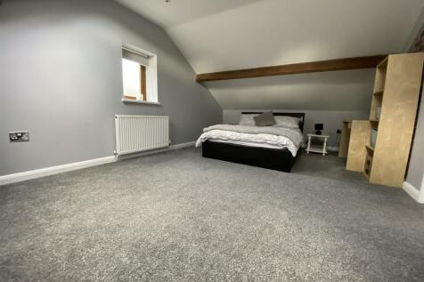 Bedroom no 3 dormer: