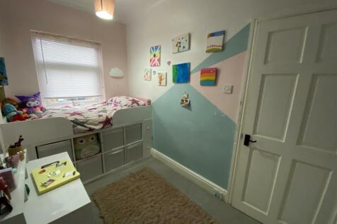 Bedroom no.2 rear: