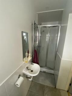 Ground floor shower room: