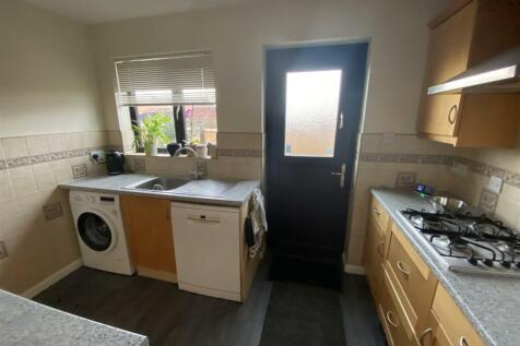 Kitchen: