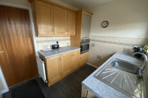 Kitchen: