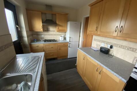 Kitchen: