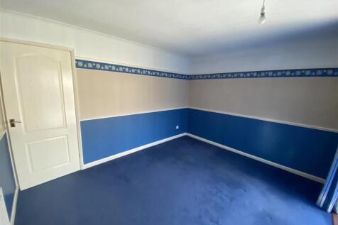 Bedroom no.2 rear double: