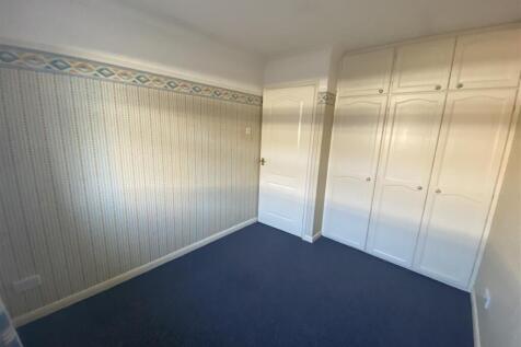 Bedroom no.3 side: