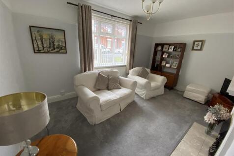 Lounge: