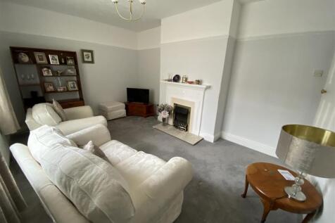 Lounge: