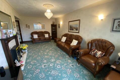 Lounge: