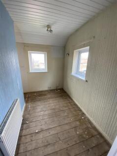 Bedroom no.3 front: