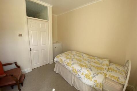 Bedroom no 2: