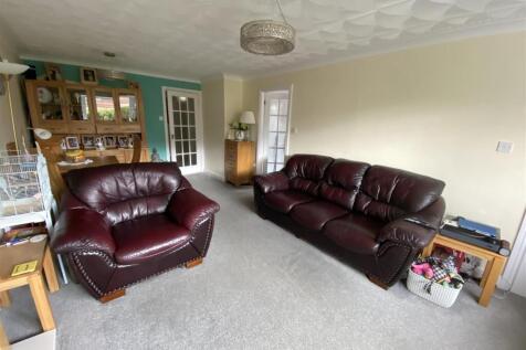Lounge: