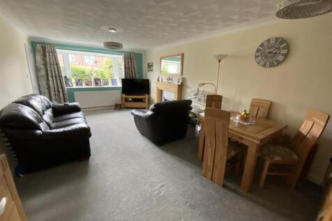 Lounge: