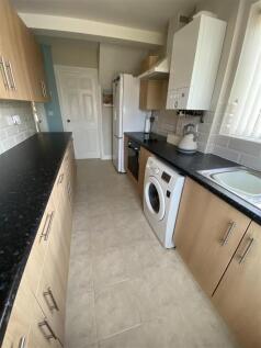 Kitchen: