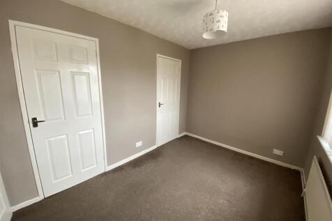 Bedroom no.2 rear double: