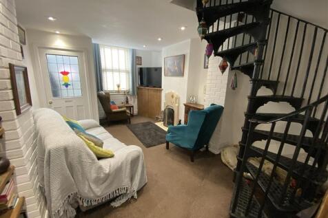 Lounge: