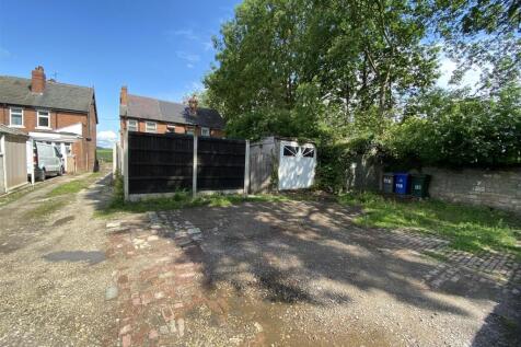 Garage: