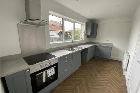 Kitchen: