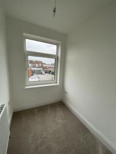 Bedroom no.3 front: