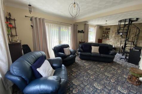 Lounge: