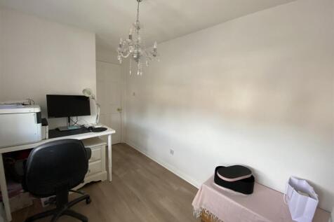 Bedroom no 4: