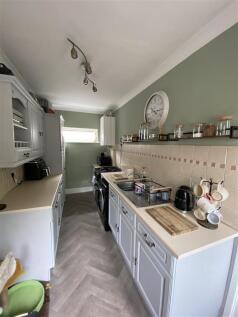Kitchen: