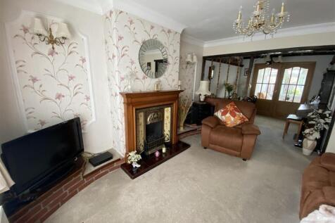 Lounge: