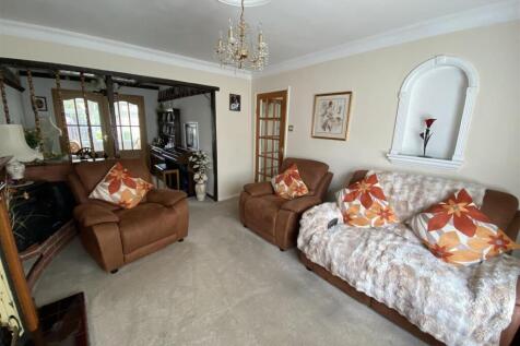 Lounge: