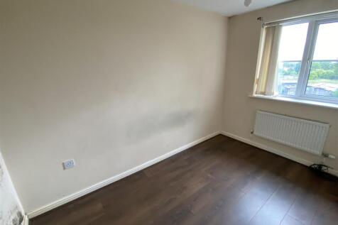 Bedroom no.2 rear: