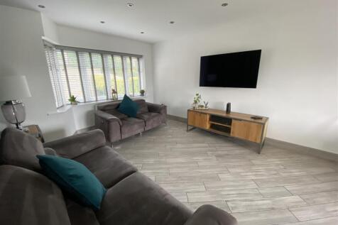 Lounge: