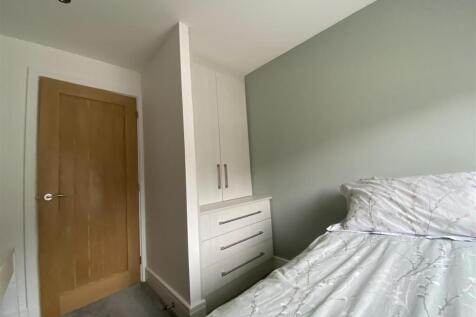 Bedroom no.3 front: