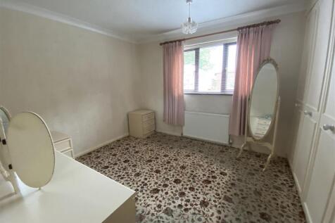 Bedroom no 1:
