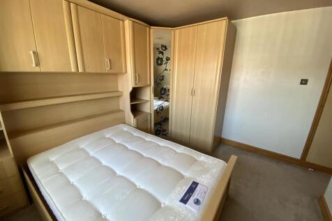Bedroom no 1: