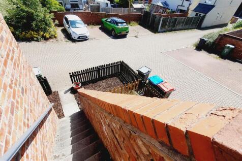 Access to Apartment