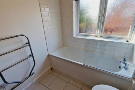Alternative Bathroom