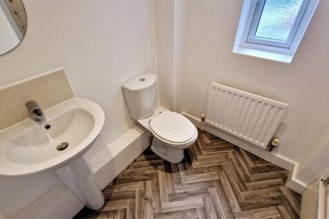 En Suite Shower Room