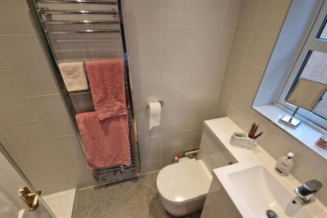 En Suite Shower Room