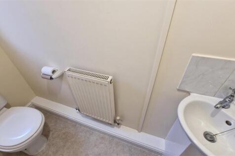 Cloakroom / WC