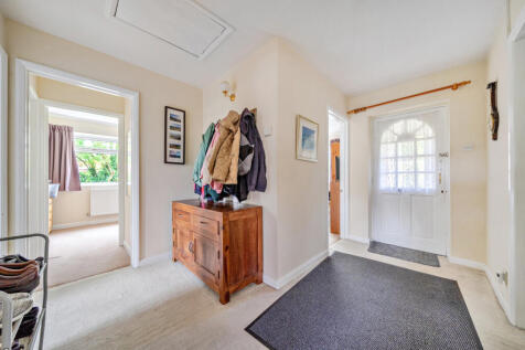 1346372-8-68c93fb...