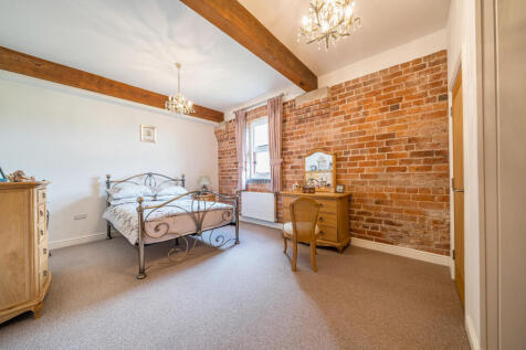 1360696-15-68dd2b...