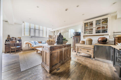 1357933-11-68d40f...