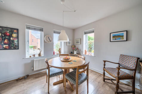 1370683-28-68f8b7...